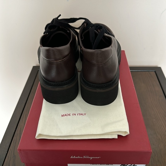 Ferragamo Leather Shoes - Picture 6 of 8